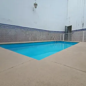 El Patio De La Piscina Apartamento
